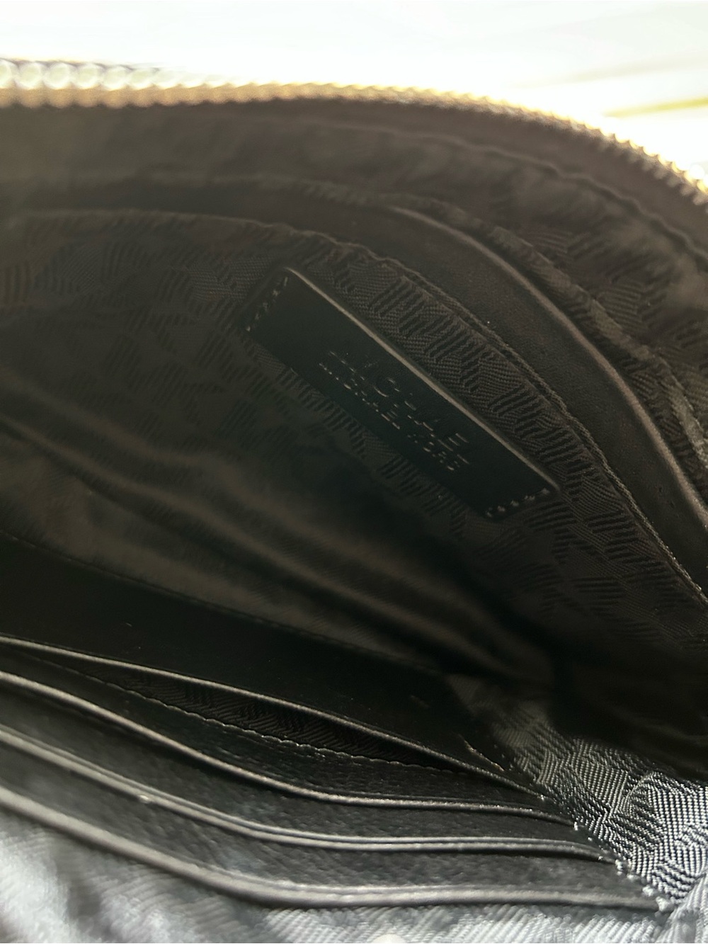 Michael Kors MK black leather monogram wristlet NWOT - Picture 3 of 3